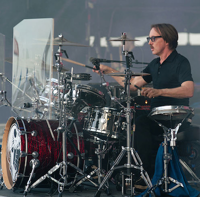 Butch Vig Drumming.